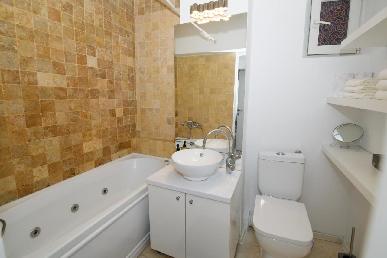 Musical Apartament Leilighet Bucureşti Eksteriør bilde